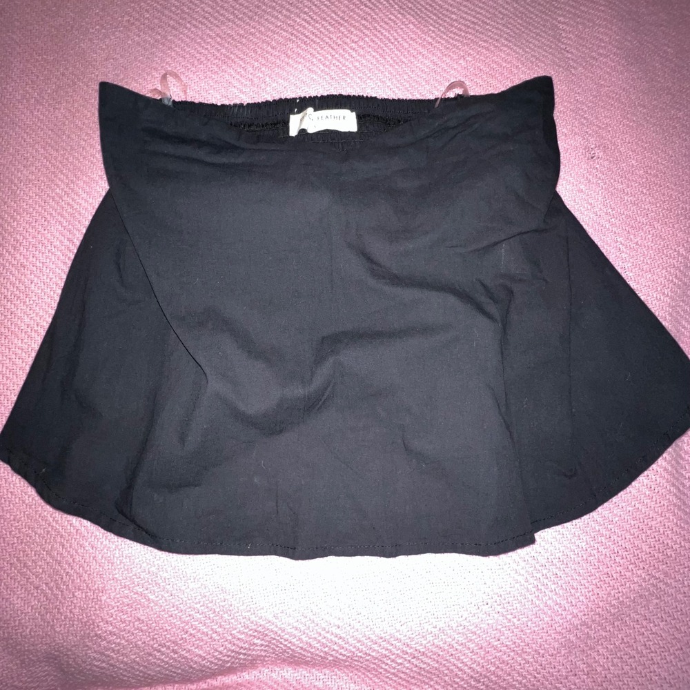 Stitch + Feather Womens Black Smocked Flowy Tube Top size small